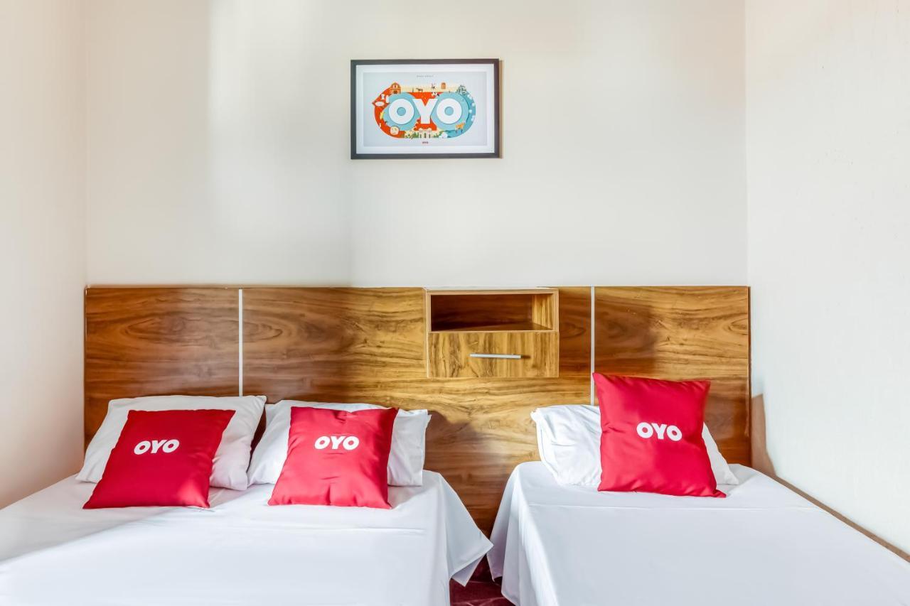 Oyo Hotel Tereza Curvelo Kültér fotó